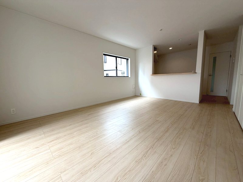 南西側から採光のある明るいLDK広々16.7帖 渚東町CRADLEGARDEN限定1邸新築分譲住宅 その他