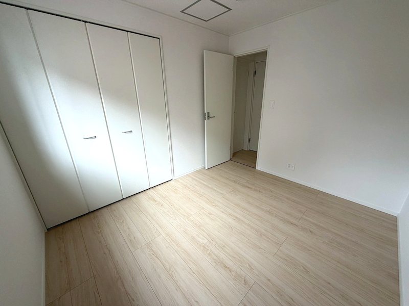 洋室5.2帖 お子様のお部屋にいかがでしょうか 渚東町CRADLEGARDEN限定1邸新築分譲住宅 その他