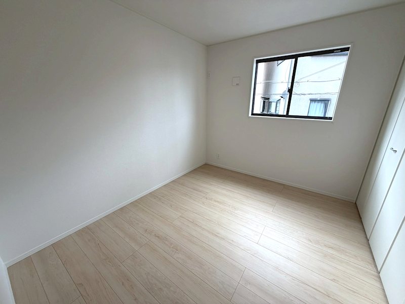 洋室5.2帖 お子様のお部屋にいかがでしょうか 渚東町CRADLEGARDEN限定1邸新築分譲住宅 その他