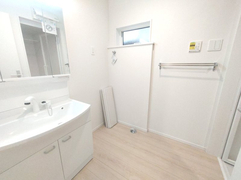 三面鏡洗面化粧台 洗面脱衣室 須山町CRADLEGARDEN限定1邸新築分譲住宅 その他