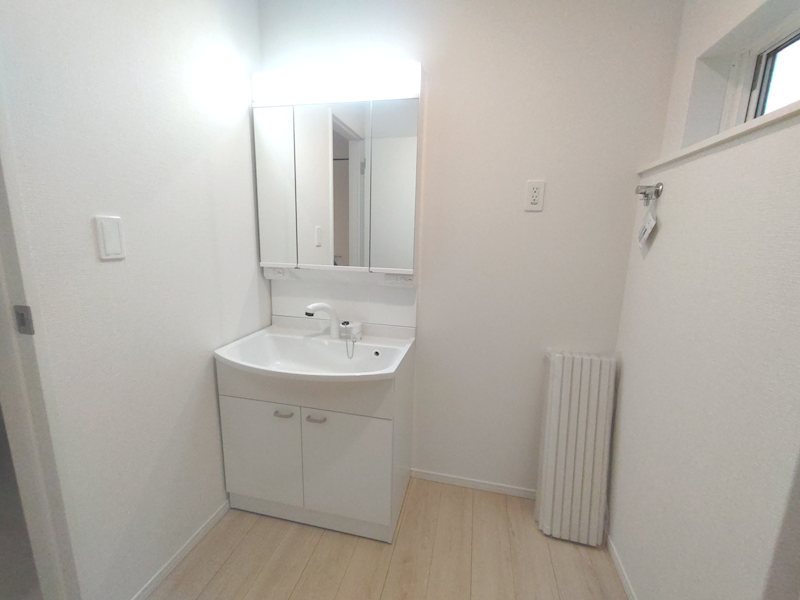 三面鏡洗面化粧台 洗面脱衣室 須山町CRADLEGARDEN限定1邸新築分譲住宅 その他