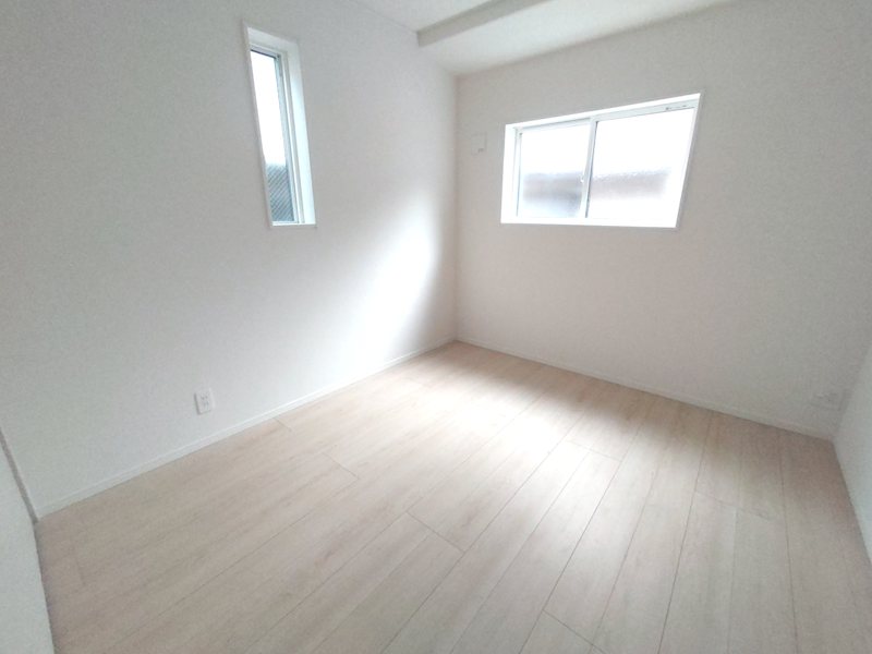 洋室5帖、お子様部屋、書斎、ご趣味の部屋にいかがですか 須山町CRADLEGARDEN限定1邸新築分譲住宅 その他