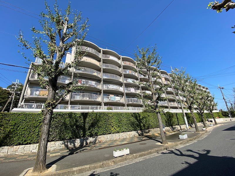 さんくれーる茨木B棟  外観写真