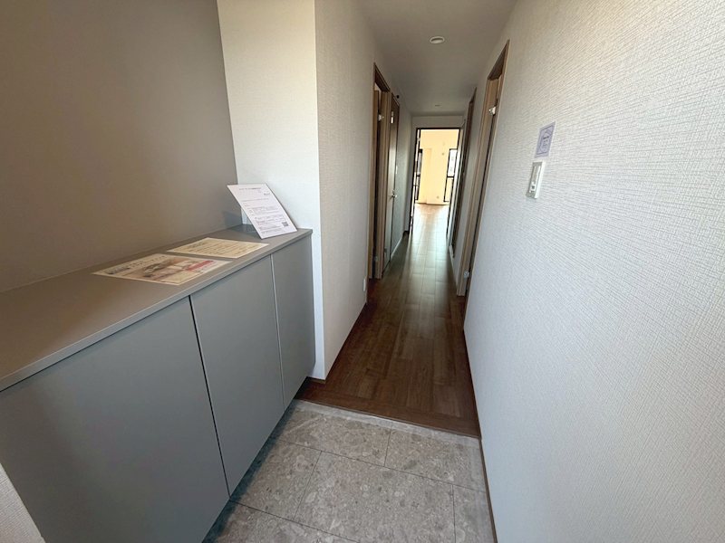 落ち着いた雰囲気の玄関ホール ダイアパレス樟葉 その他