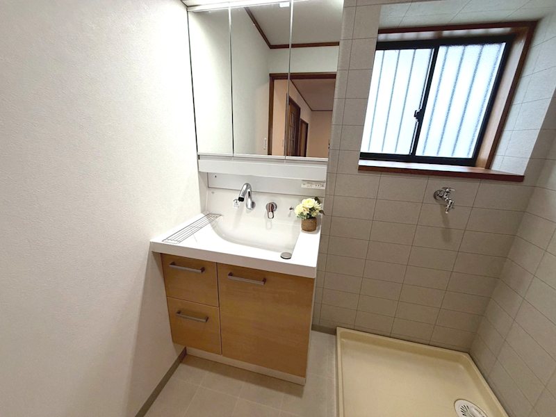 三面鏡洗面台 香里園東之町一戸建再生既存住宅 その他