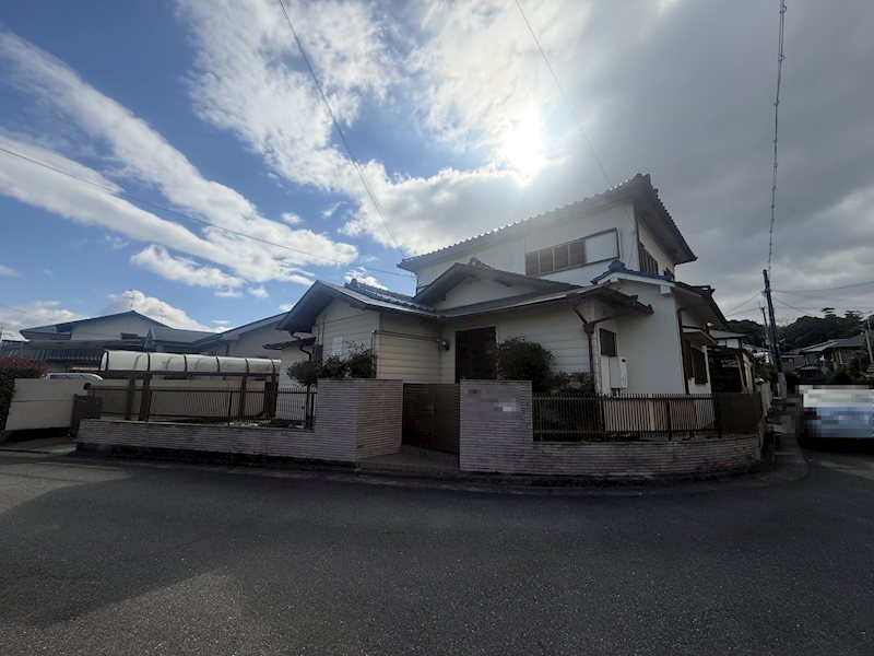 茨木市西福井3丁目　古家付きの売り土地 外観写真