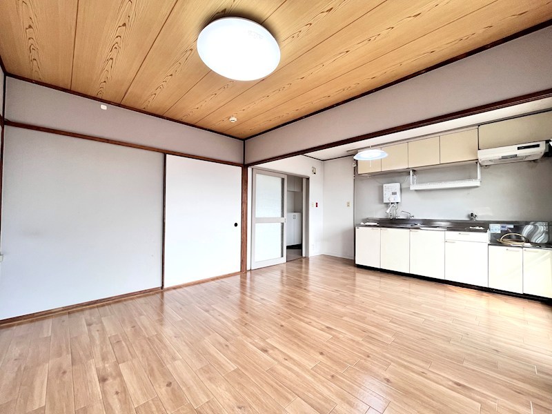 約12帖のLDK② メゾン高槻 2号棟 その他