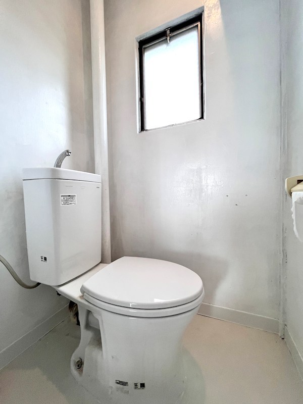 トイレ メゾン高槻 2号棟 その他