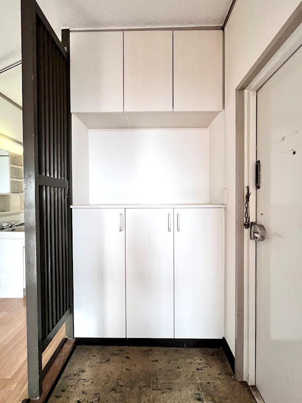 玄関収納 メゾン高槻 2号棟 その他