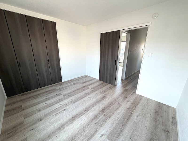 3階バルコニーに面した洋室6帖 宮之阪5丁目限定1邸新築分譲住宅 その他