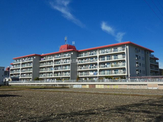 ユニハイム高槻 外観写真