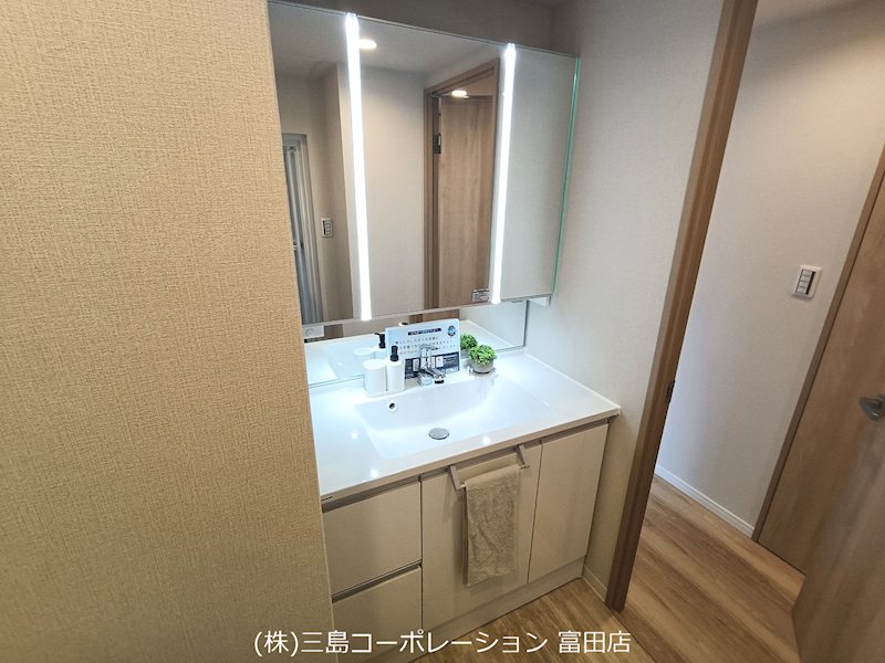 富田第二住宅62号棟   内観写真（洗面台・洗面所）