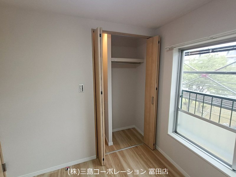 富田第二住宅62号棟   内観写真（収納）