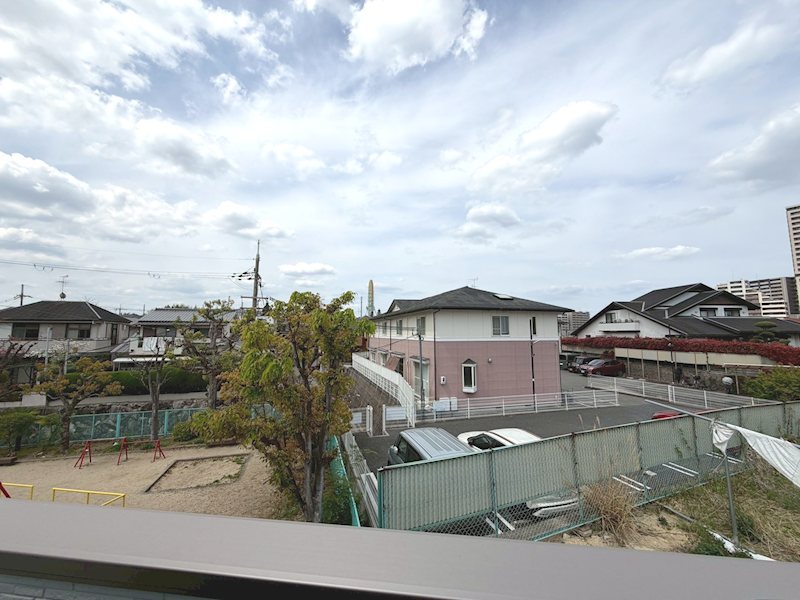 北側バルコニーからの眺望 菊丘町全2棟新築分譲地内2号棟 その他