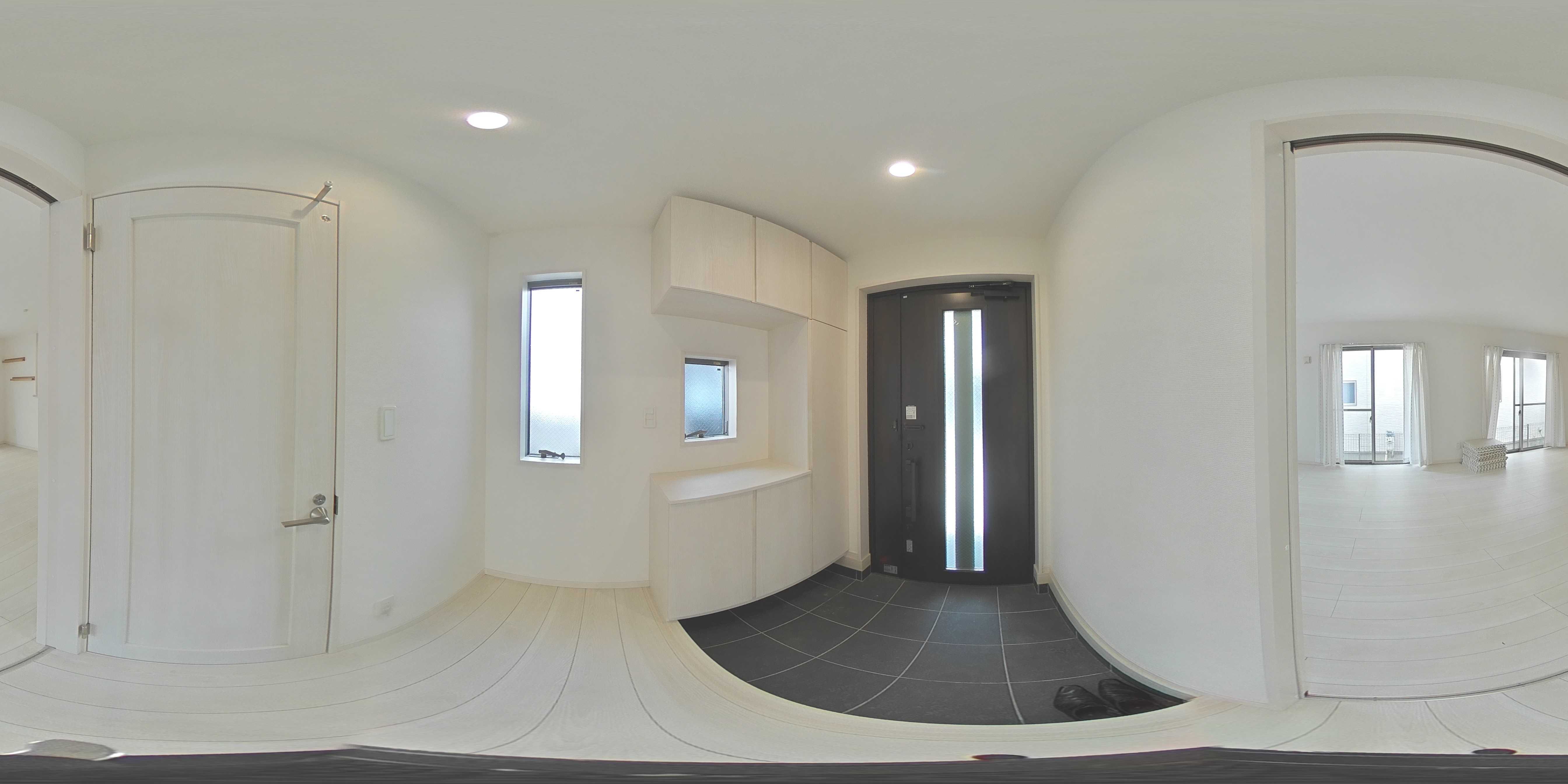 出口5丁目一戸建既存住宅 現地写真（玄関）