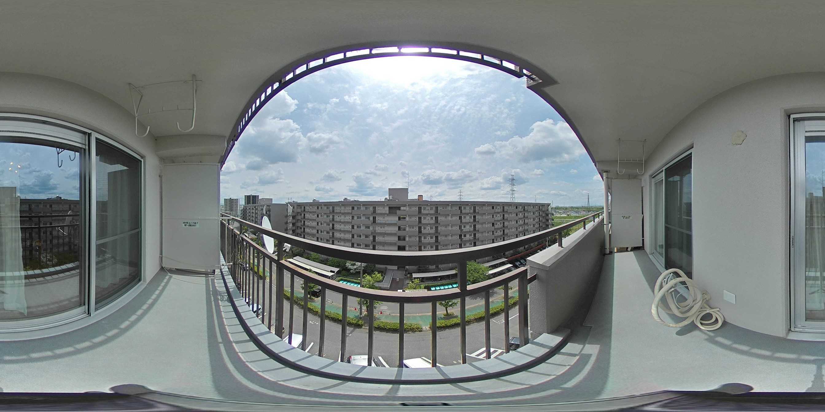 労住まきのハイツ一号棟 現地写真（バルコニー）