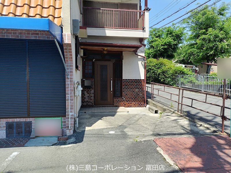 玄関 高槻市塚原1丁目 中古テラスハウス その他
