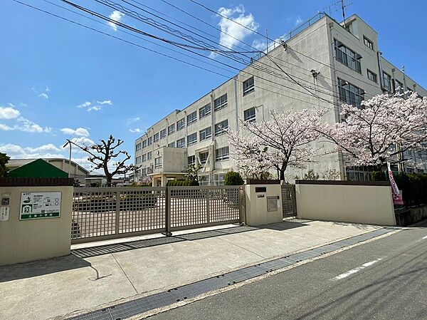 高槻市立土室小学校 高槻市塚原1丁目 中古テラスハウス 周辺画像4