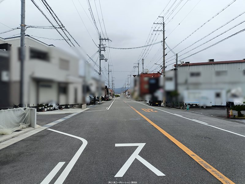 前面道路 高槻市芝生町2丁目 中古一戸建 その他