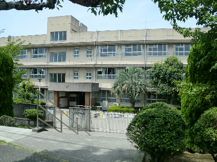 茨木市立西小学校 茨木市北春日丘1丁目 売土地 周辺画像1