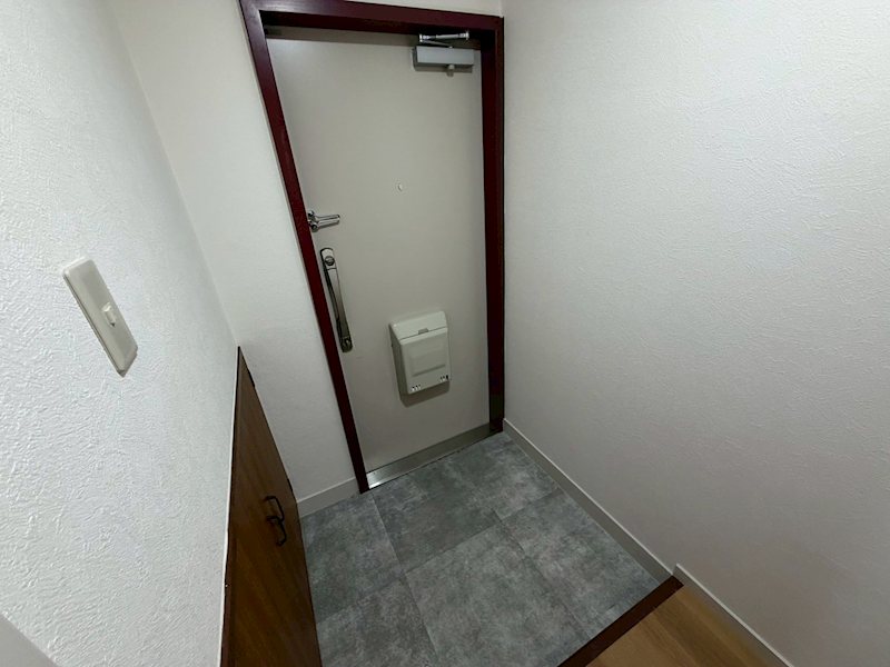 すっきりとした玄関スペース 枚方ハイツ第八号棟 その他