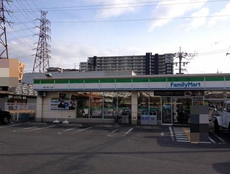 ファミリーマート 高槻大塚町三丁目店 ルネ高槻リバーサイドガーデン 周辺画像2