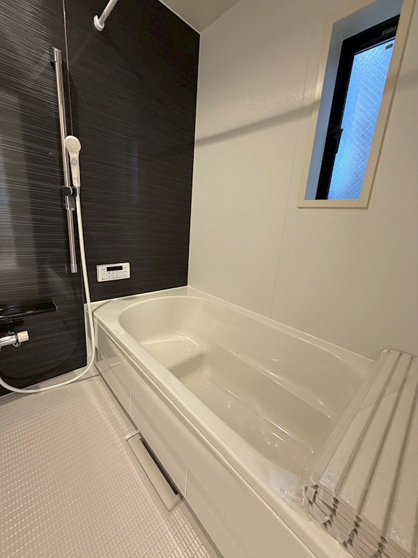 暖房換気乾燥機付ゆったり1616サイズのユニットバス 出口4丁目CRADLEGARDEN限定1邸新築分譲住宅 その他