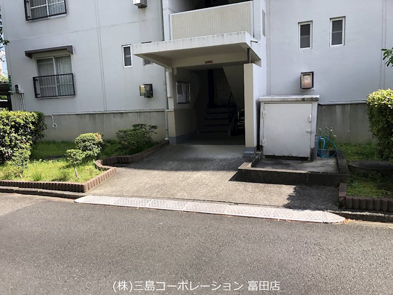 エントランス 富田第二住宅61号棟 その他