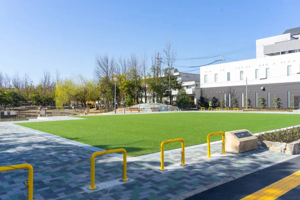 くずはセンチュリータウン４番館 公園