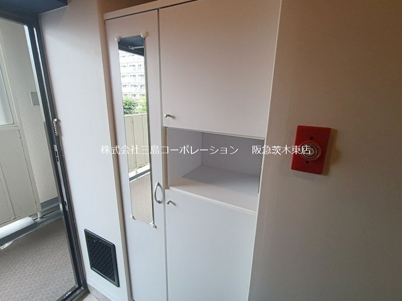 南茨木駅前ハイタウンG棟 現地写真（玄関）