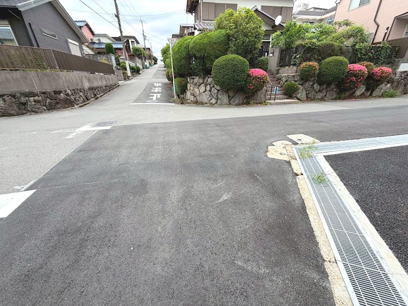 前面道路 山之上西町CRADLEGARDEN全2区画新築分譲地内1号棟 その他