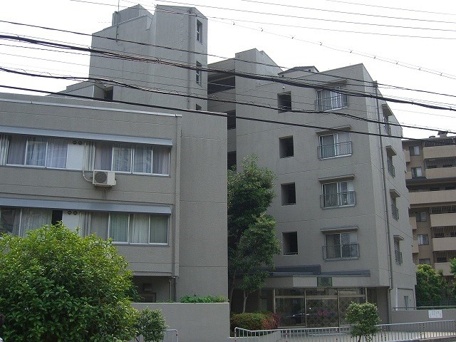 ライオンズマンション千里丘A棟  外観写真