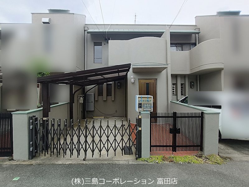 高槻市南平台4丁目　中古テラスハウス 外観写真