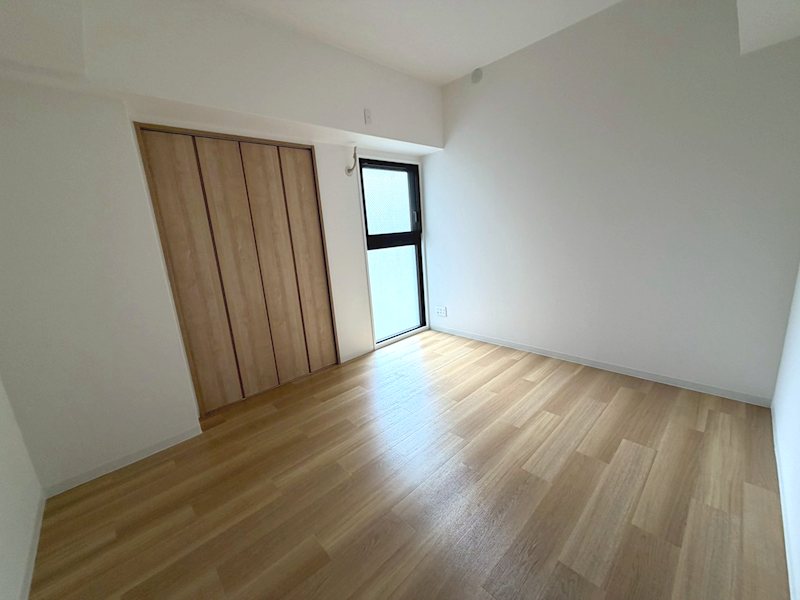 洋室5.8帖 お子様のお部屋にいかがでしょうか 日興交野スカイマンション その他