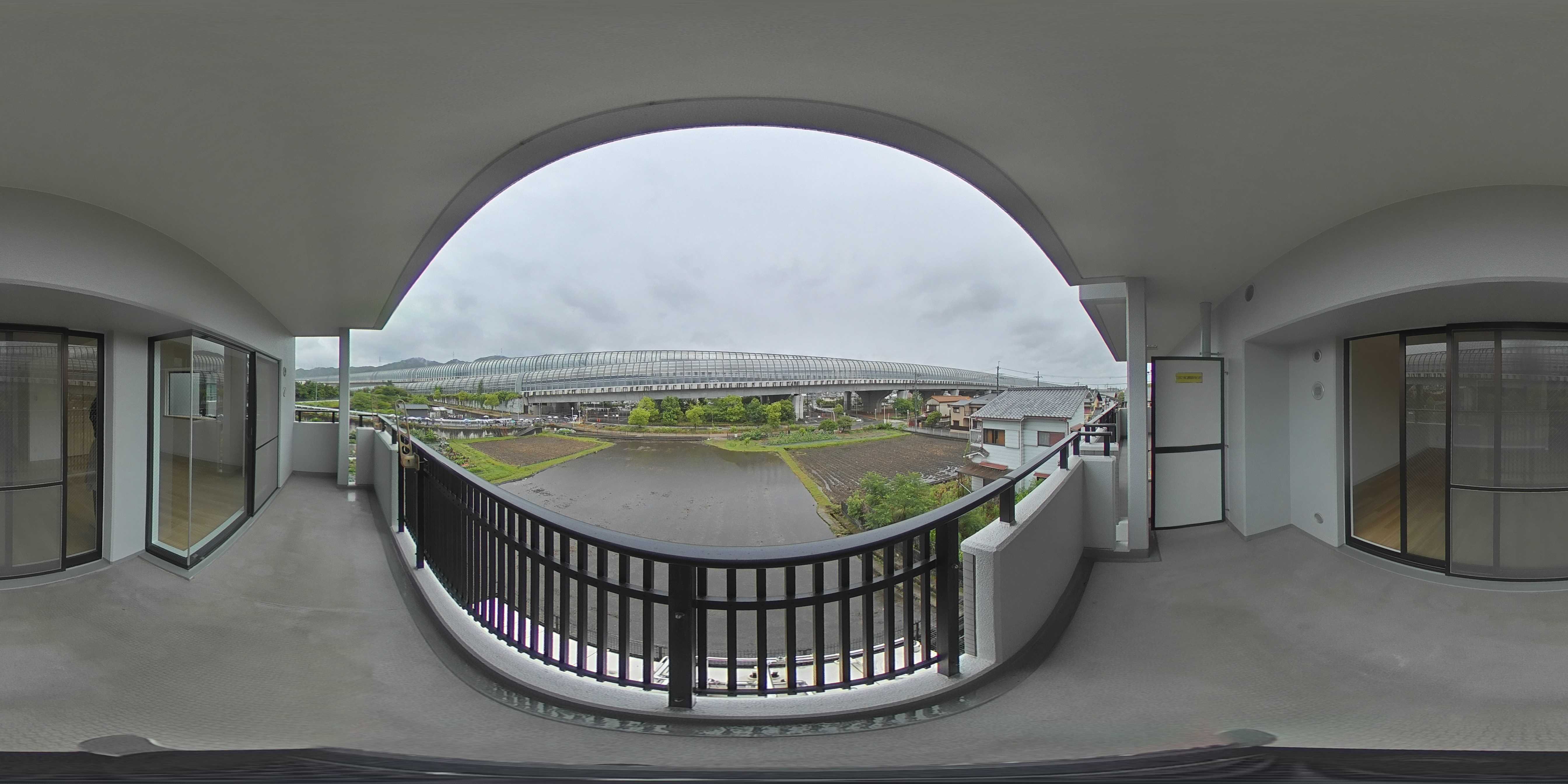 日興交野スカイマンション 現地写真（バルコニー）