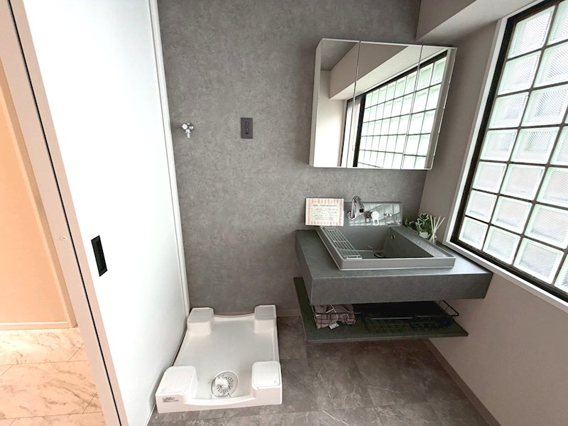 ホテルライクな洗面台新調 星和菊ヶ丘ハイツ その他