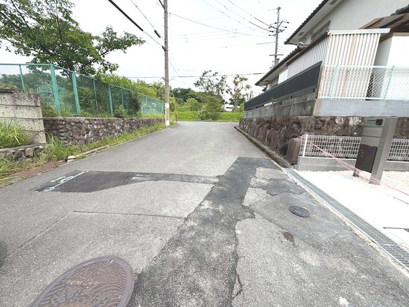 前面道路 長尾東町3丁目全2棟新築分譲地内1号棟 その他