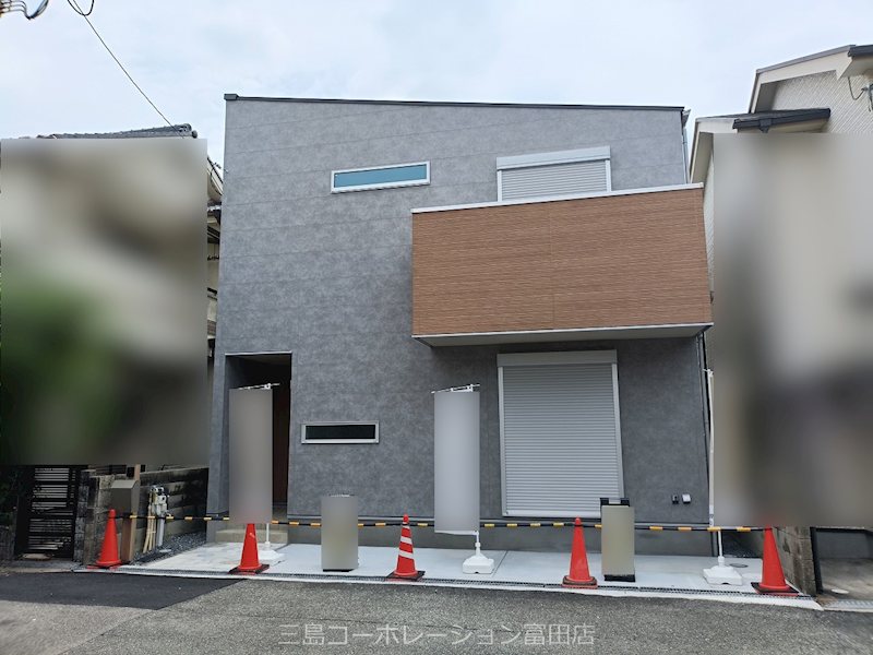 高槻市芝生町2丁目　新築一戸建 外観写真
