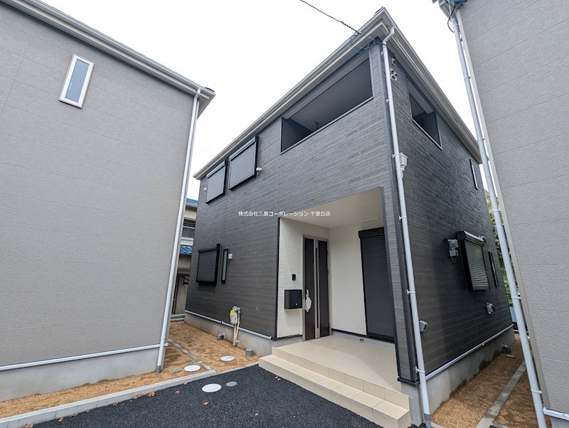摂津市鳥飼西３丁目　新築一戸建　2号棟  現地写真