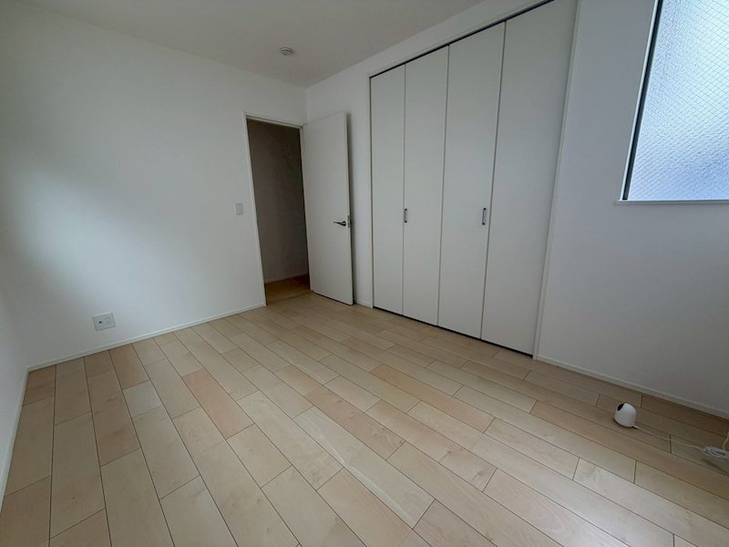 洋室②6帖 お子様のお部屋にいかがでしょうか ローズヴィレッジくずはⅢ5号地 その他