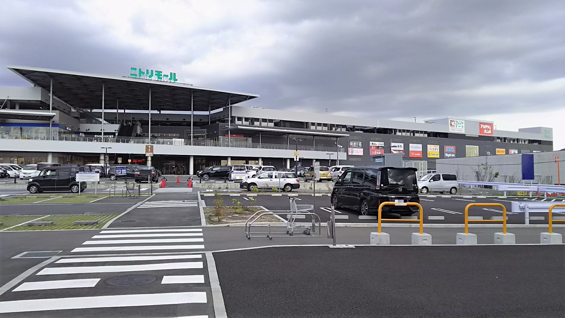 ローズヴィレッジくずはⅢ5号地 ショッピング施設