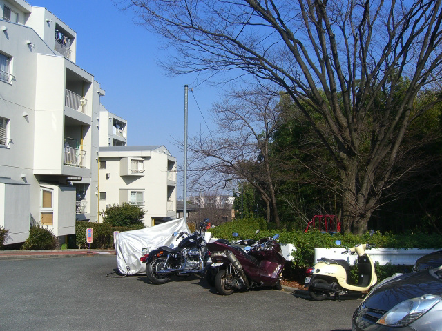 バイク置場 千里月見ヶ丘ハイツC棟 その他