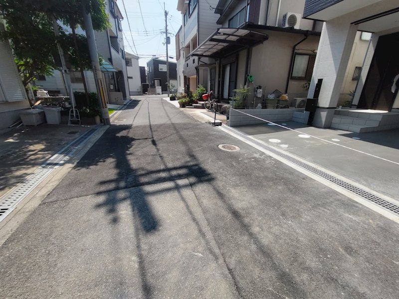 東香里1丁目限定1邸新築分譲住宅 現地写真（前面道路含む現地写真）