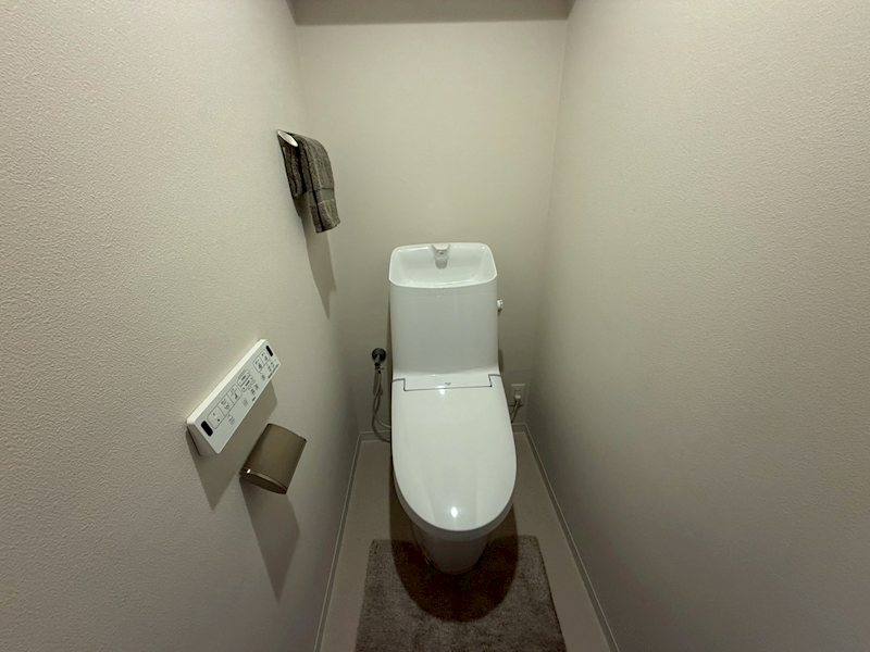 トイレ新調 アンビエント枚方公園 その他