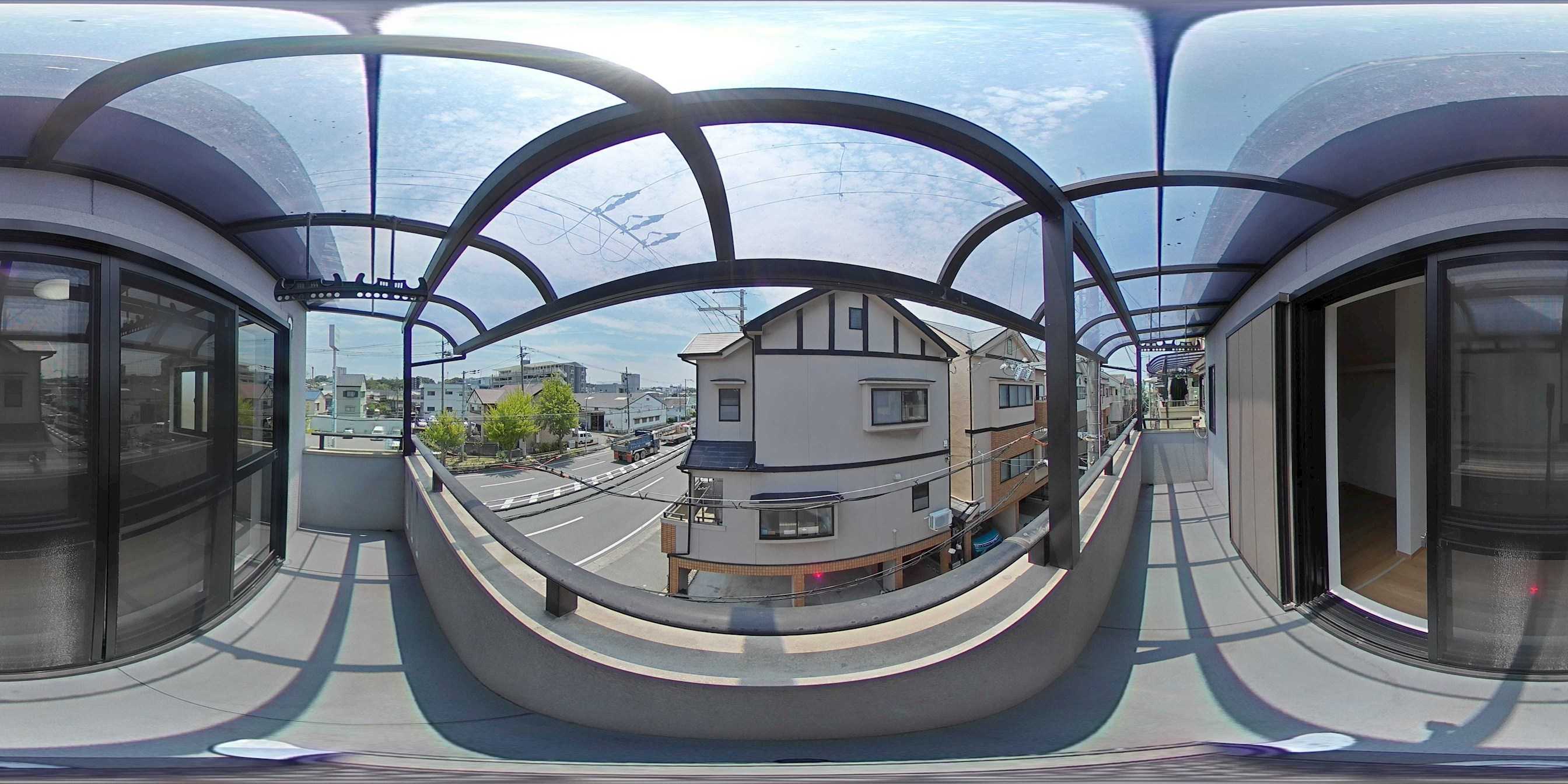 出口1丁目一戸建再生既存住宅 現地写真（バルコニー）