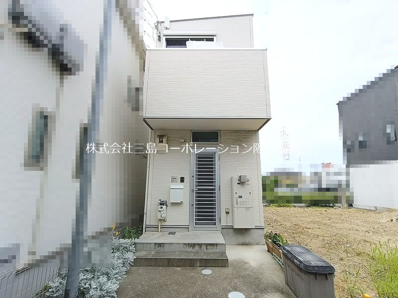 高槻市松川町　中古一戸建 外観写真