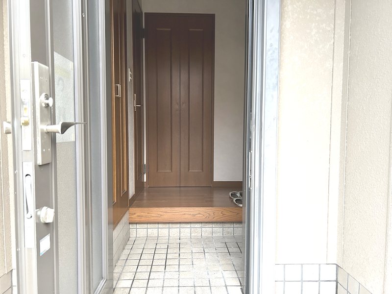 玄関スペース 東香里元町一戸建既存住宅 その他