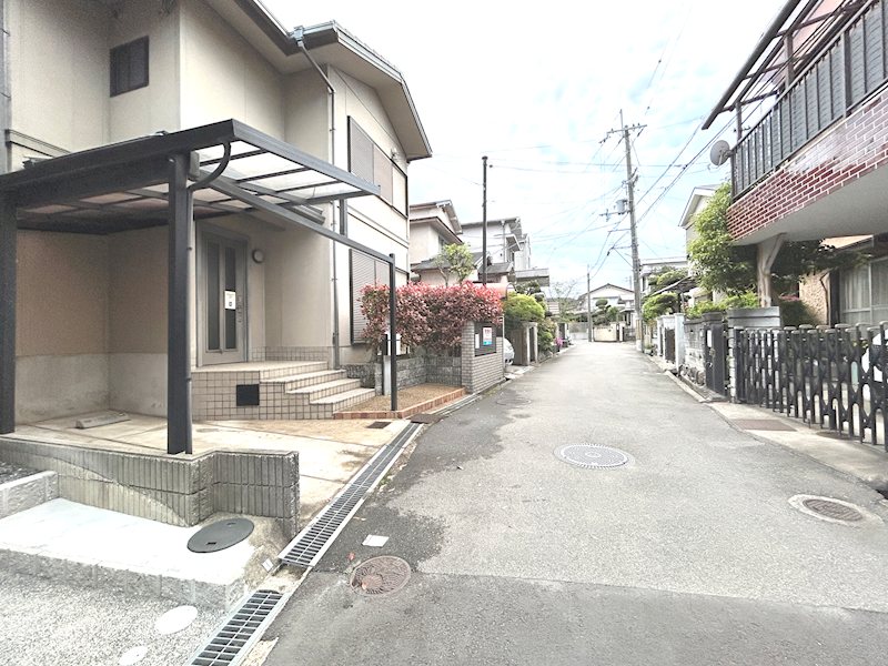 当該物件接道前面道路 東香里元町一戸建既存住宅 その他