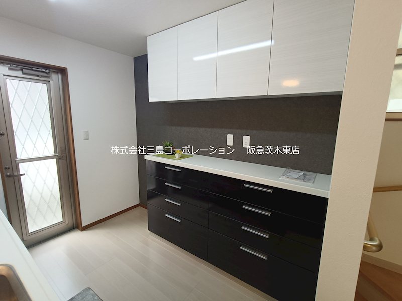 茨木市玉瀬町　中古一戸建 内観写真（キッチン）