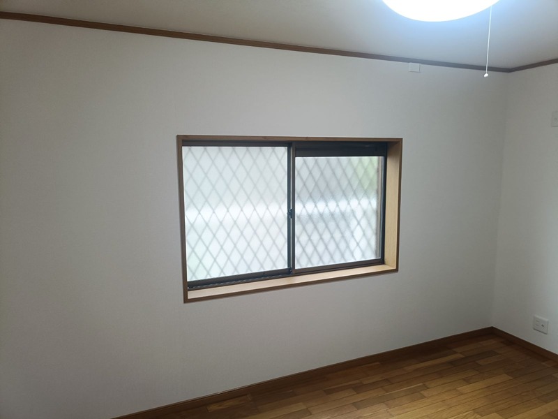 吹田市南正雀2丁目　中古一戸建 内観写真（リビング以外の居室）